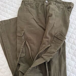 Fashion Nova Baggy Olive Utility Cargo Pants